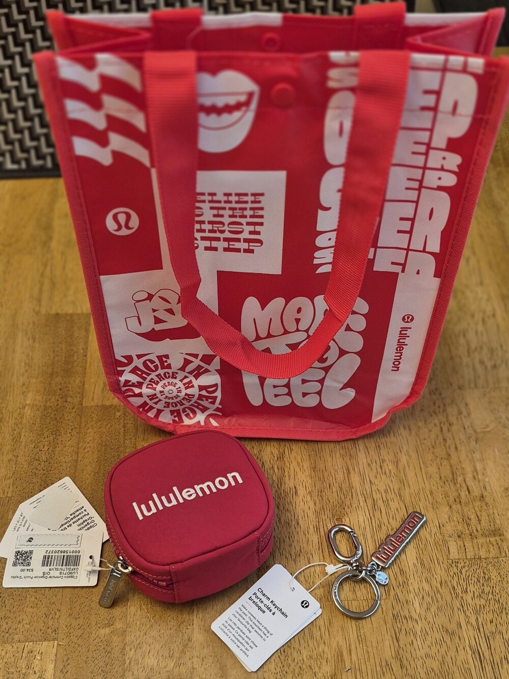 Lululemon 3 PC SET Red Logo Keychain+ Commuter Pouch + Reusable Shoping GIFT Bag